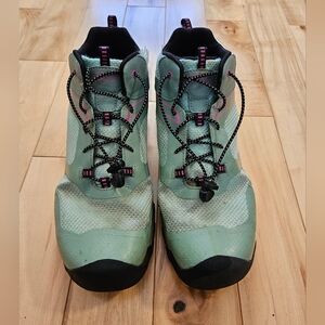 Keen Womens Hiking Boots Size 7